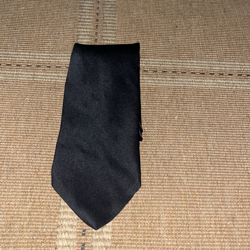 Arrow Solid Black Necktie